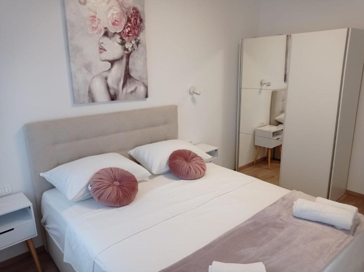 Apartman Franc S Vir Exteriér fotografie